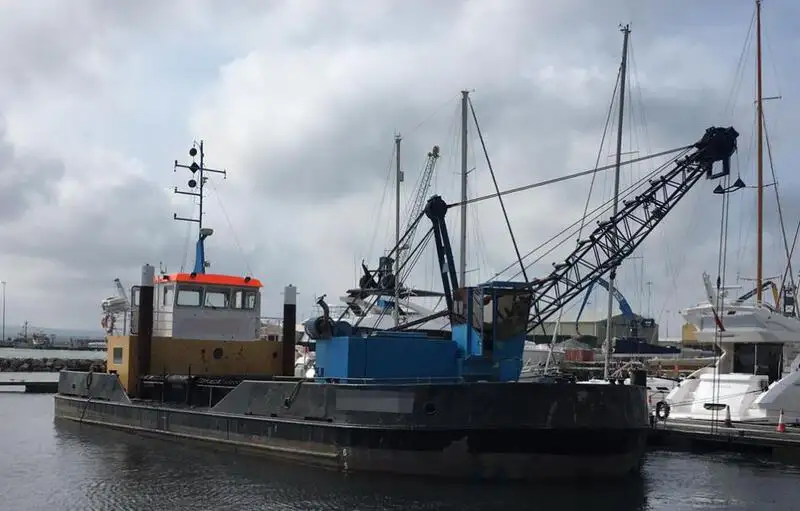 Dredger (Kazık çakma gemisi) satılık