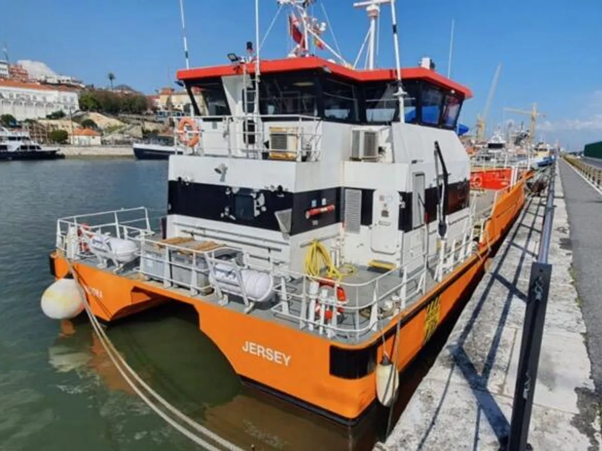 İş gemileri satılık