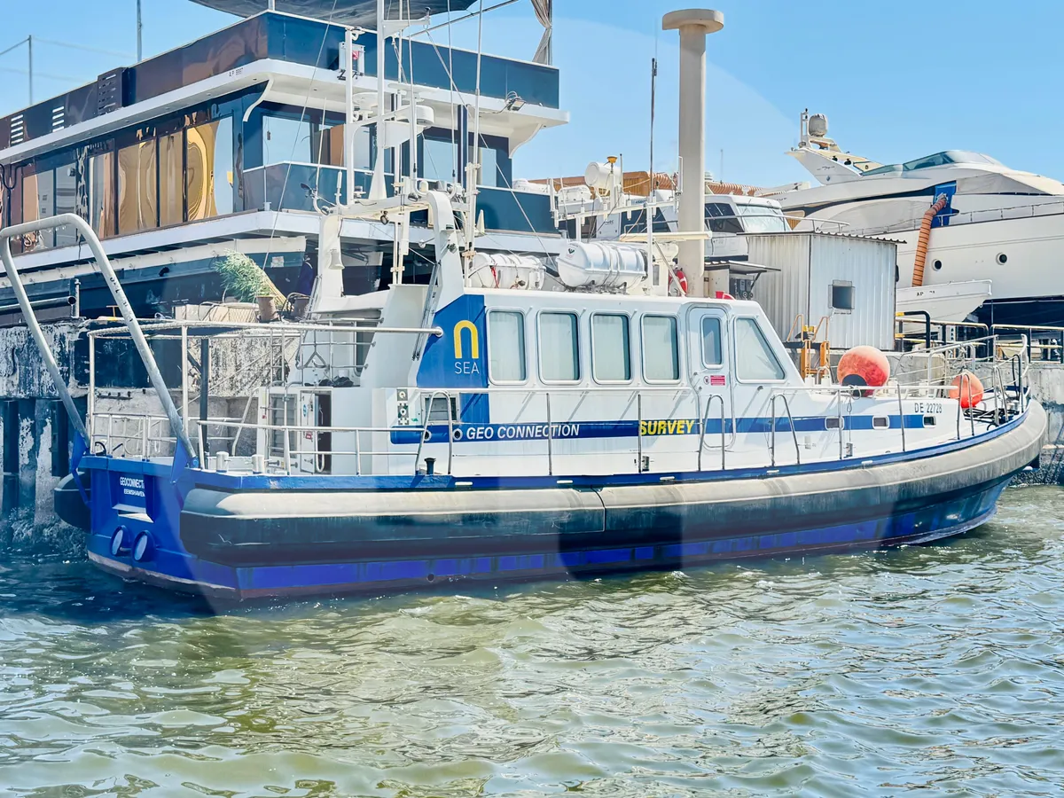 Araştırma gemisi satılık