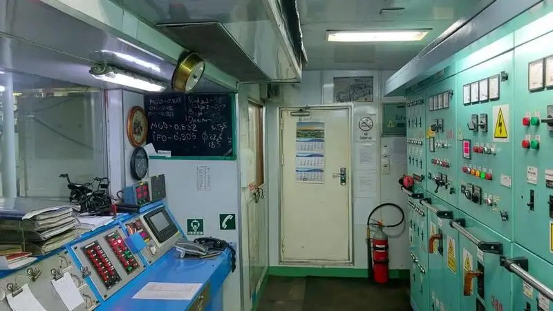 Petrol/Kimyasal tankeri satılık