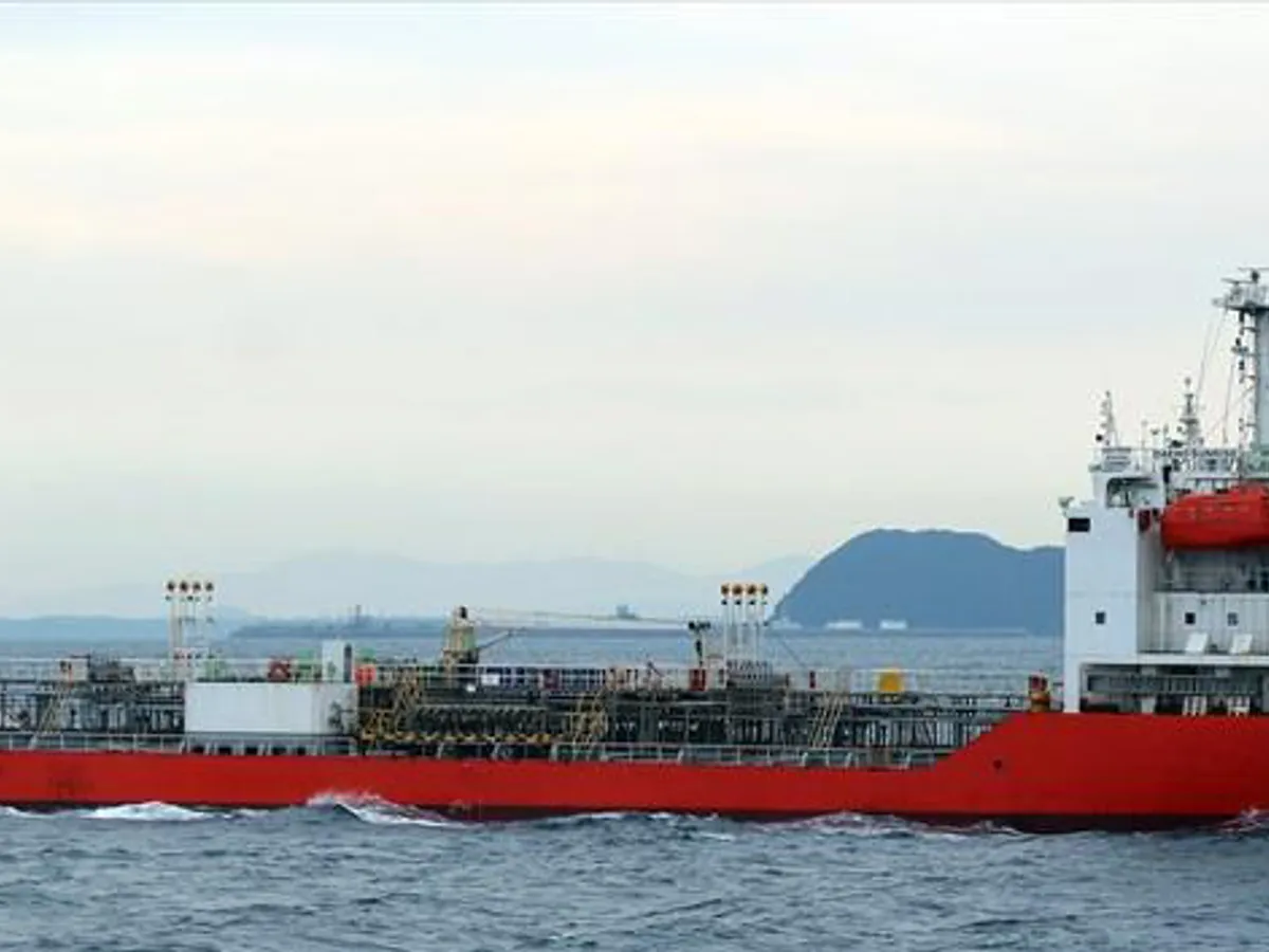 Petrol/Kimyasal tankeri satılık