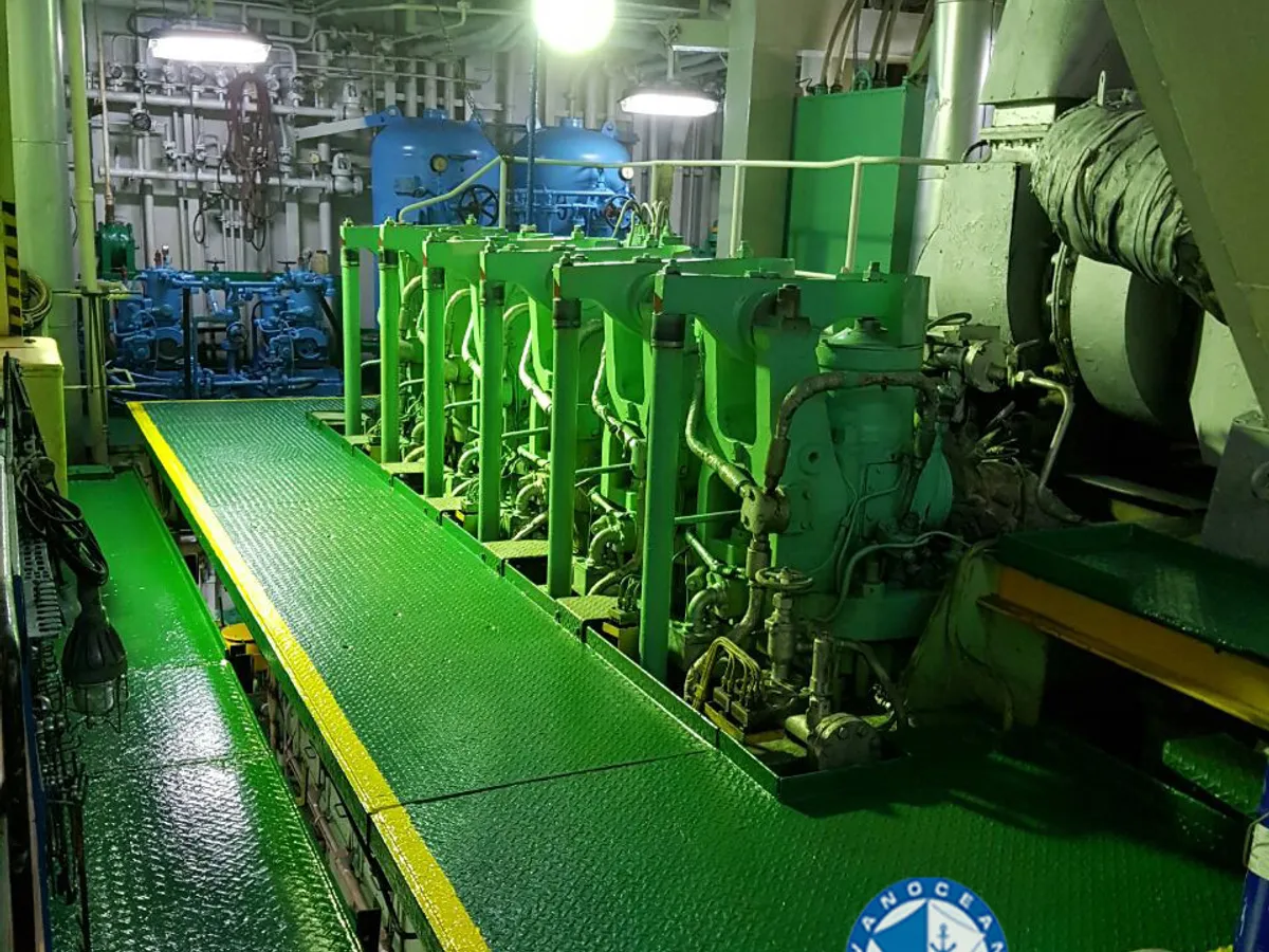 Petrol/Kimyasal tankeri satılık