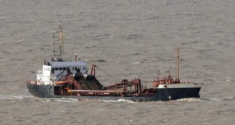 Dredger (Kazık çakma gemisi) satılık