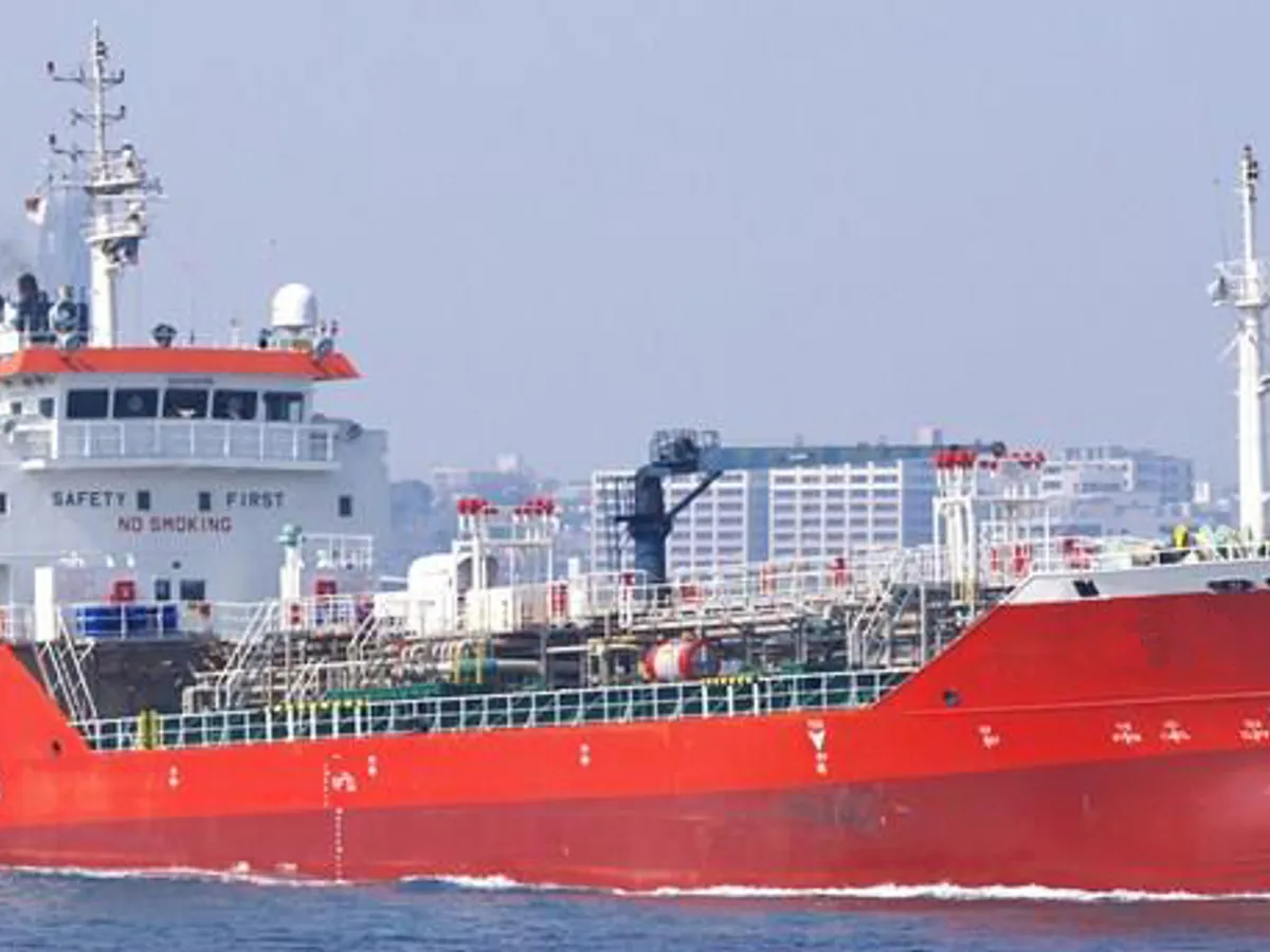 Petrol/Kimyasal tankeri satılık
