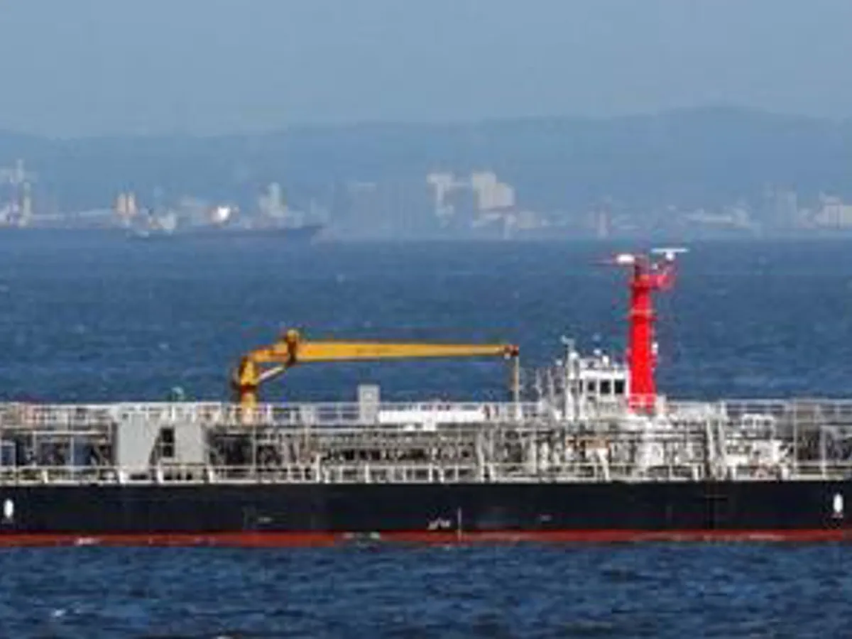 Petrol/Kimyasal tankeri satılık