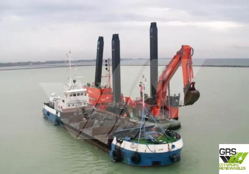 Dredger (Kazık çakma gemisi) satılık