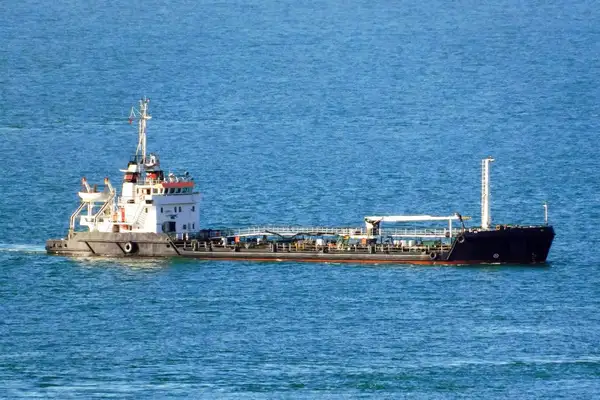 Oil/Chemical tanker for sale