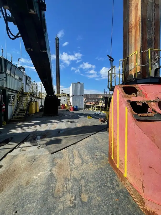 Dredger (Kazık çakma gemisi) satılık