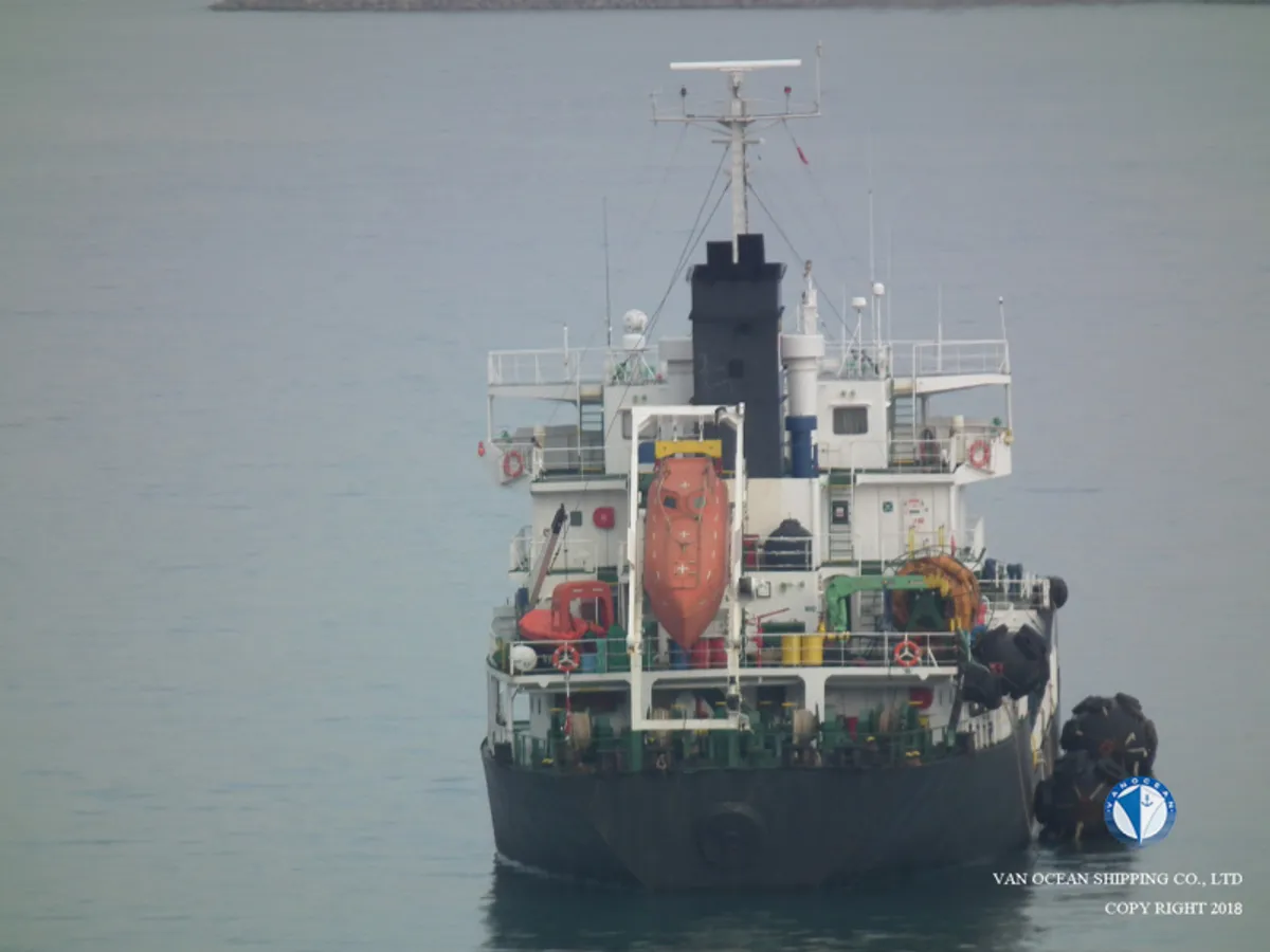 Petrol/Kimyasal tankeri satılık
