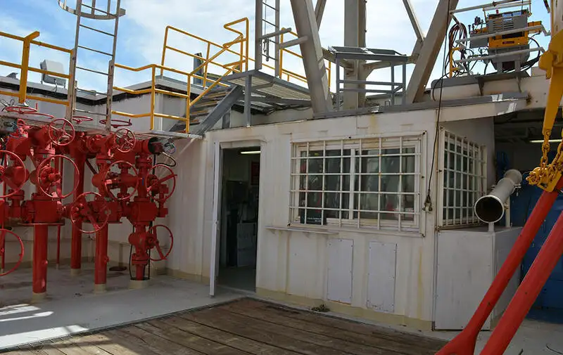 LNG taşıma gemisi satılık
