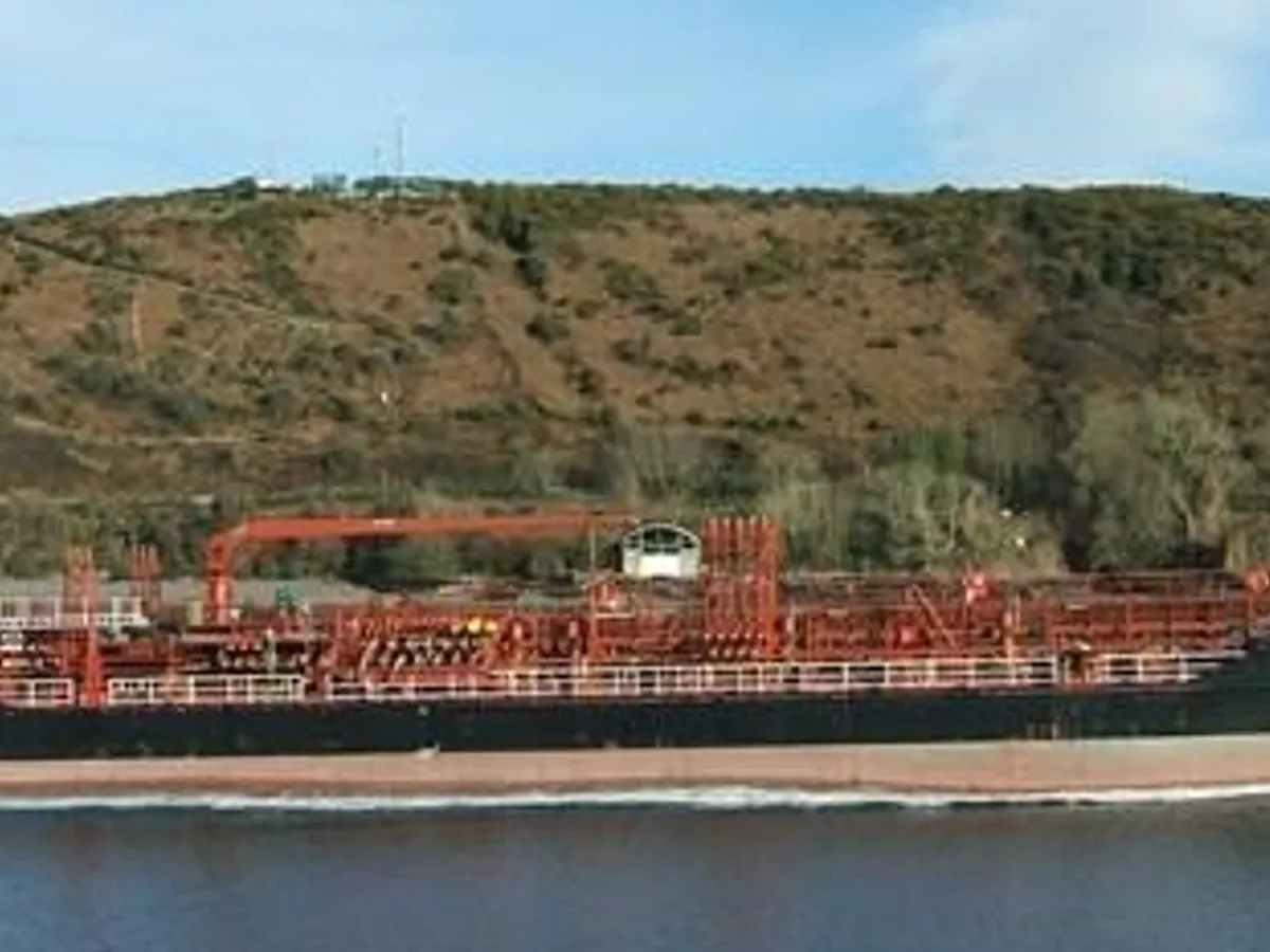 Petrol/Kimyasal tankeri satılık
