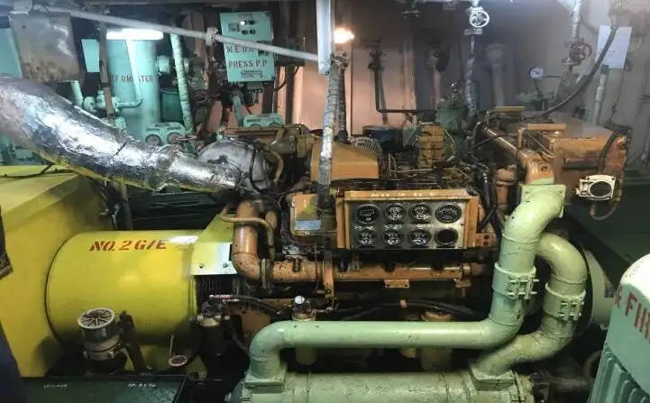 Petrol/Kimyasal tankeri satılık
