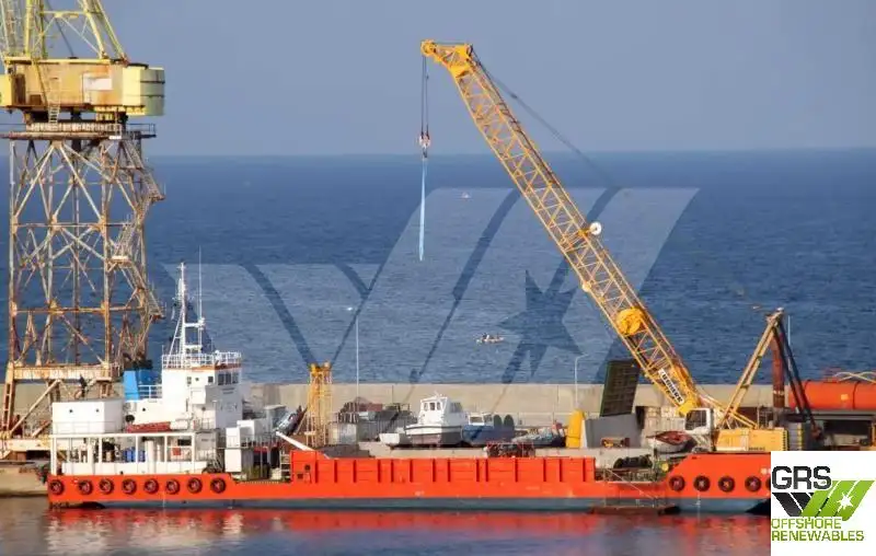 Dredger (Kazık çakma gemisi) satılık