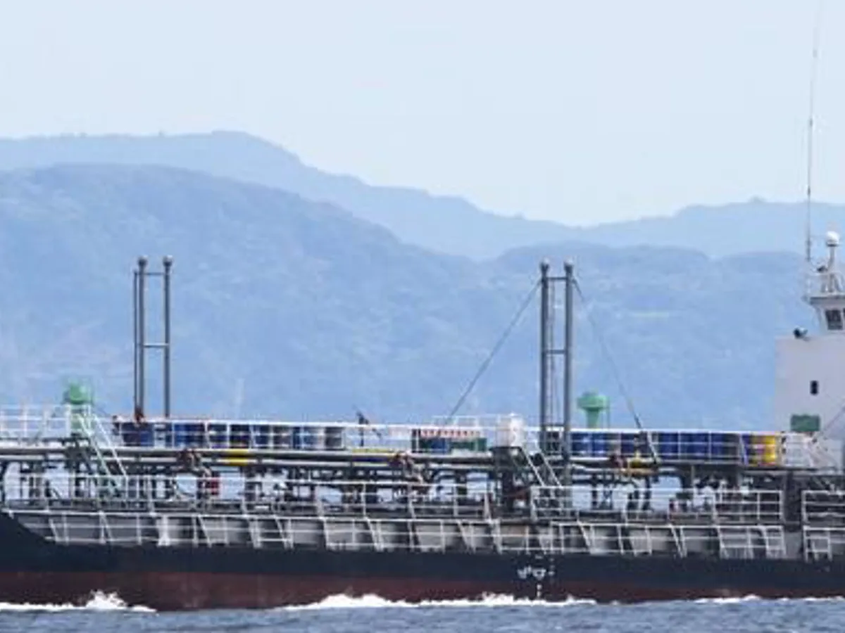 Petrol/Kimyasal tankeri satılık