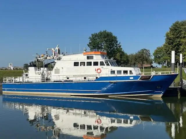 Araştırma gemisi satılık