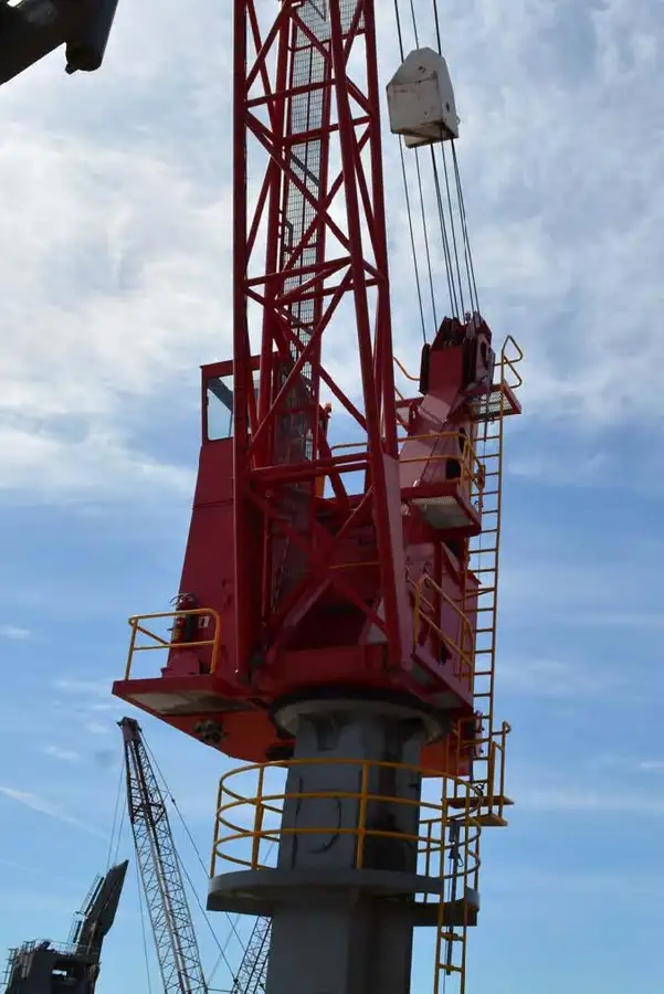 LNG taşıma gemisi satılık