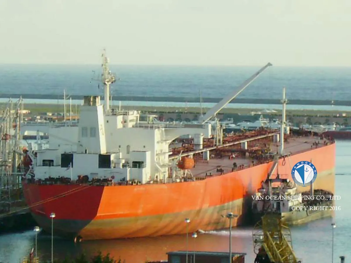 Petrol/Kimyasal tankeri satılık