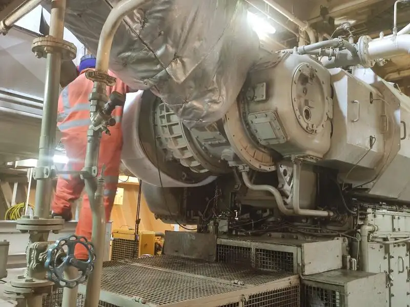Dredger (Kazık çakma gemisi) satılık