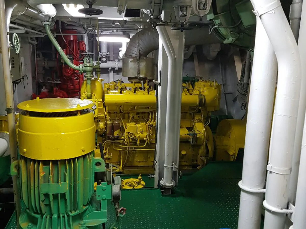 Petrol/Kimyasal tankeri satılık