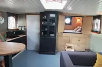 Yüzen otel satılık