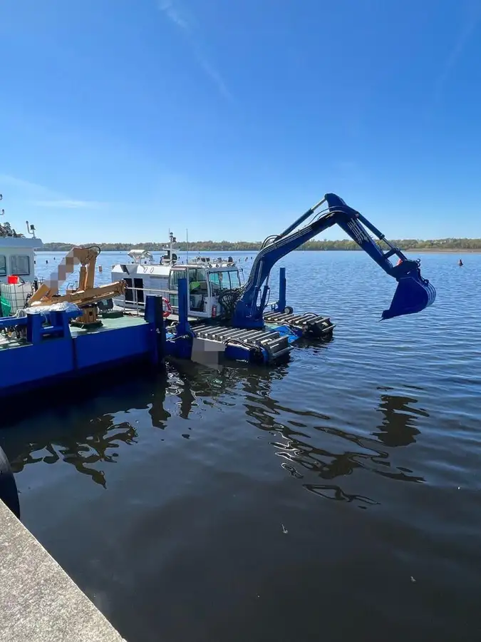 Dredger (Kazık çakma gemisi) satılık