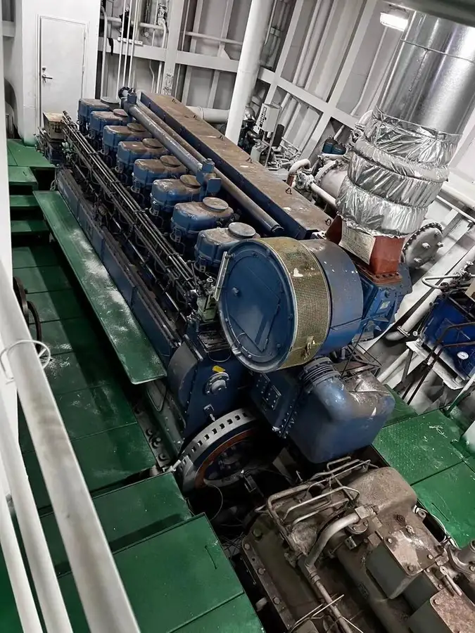 Dredger (Kazık çakma gemisi) satılık