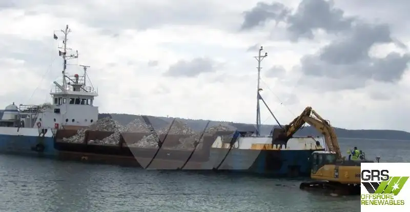 Dredger (Kazık çakma gemisi) satılık
