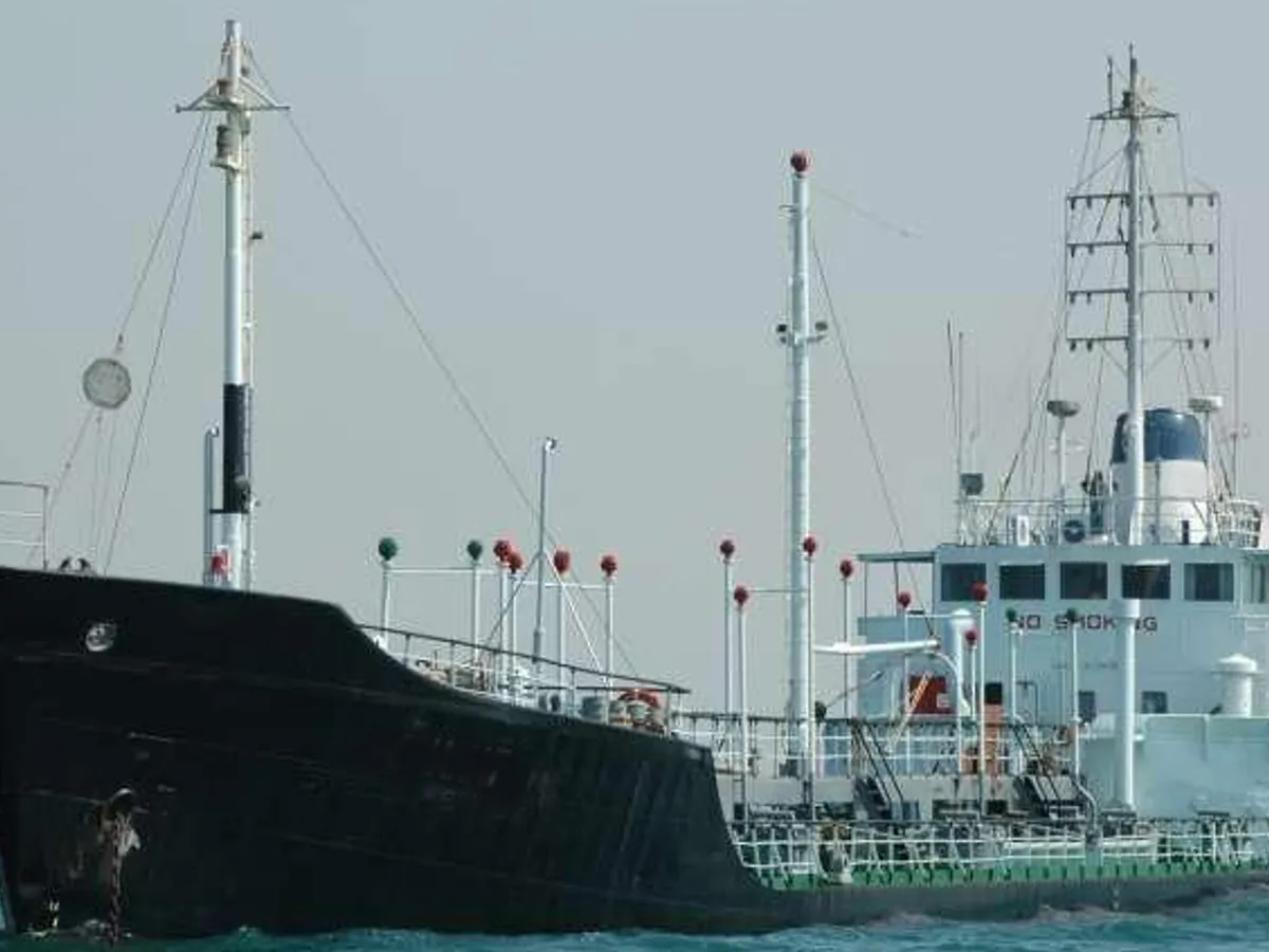 Petrol/Kimyasal tankeri satılık