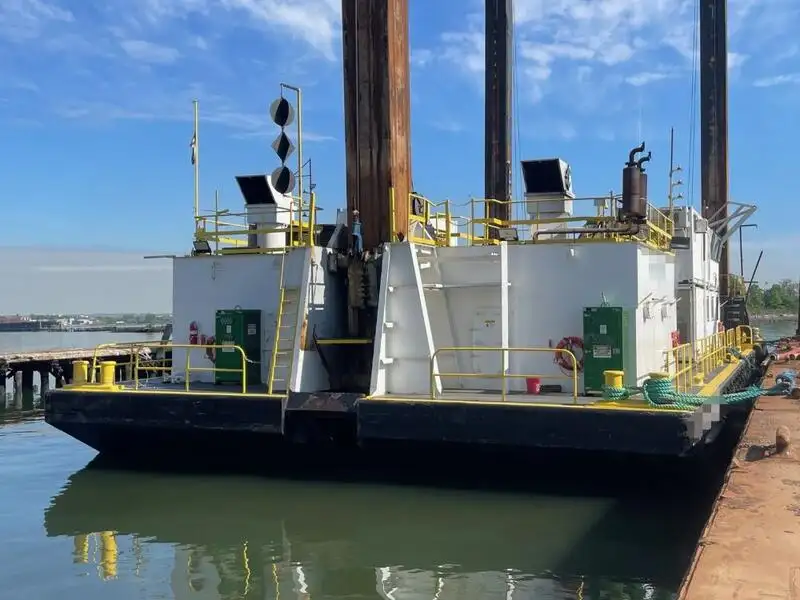 Dredger (Kazık çakma gemisi) satılık