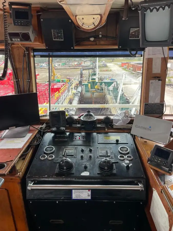 Dredger (Kazık çakma gemisi) satılık