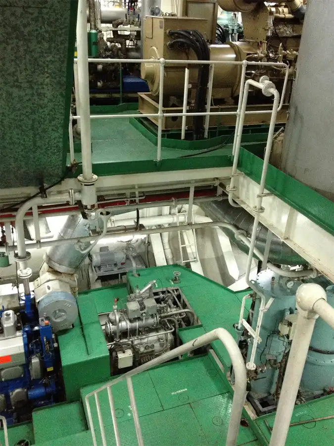 Petrol/Kimyasal tankeri satılık