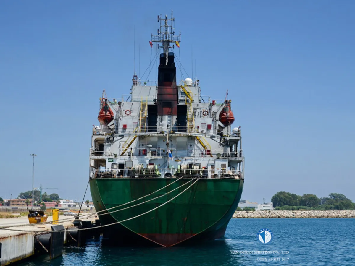 Petrol/Kimyasal tankeri satılık