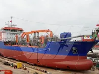 Dredger (Kazık çakma gemisi) satılık