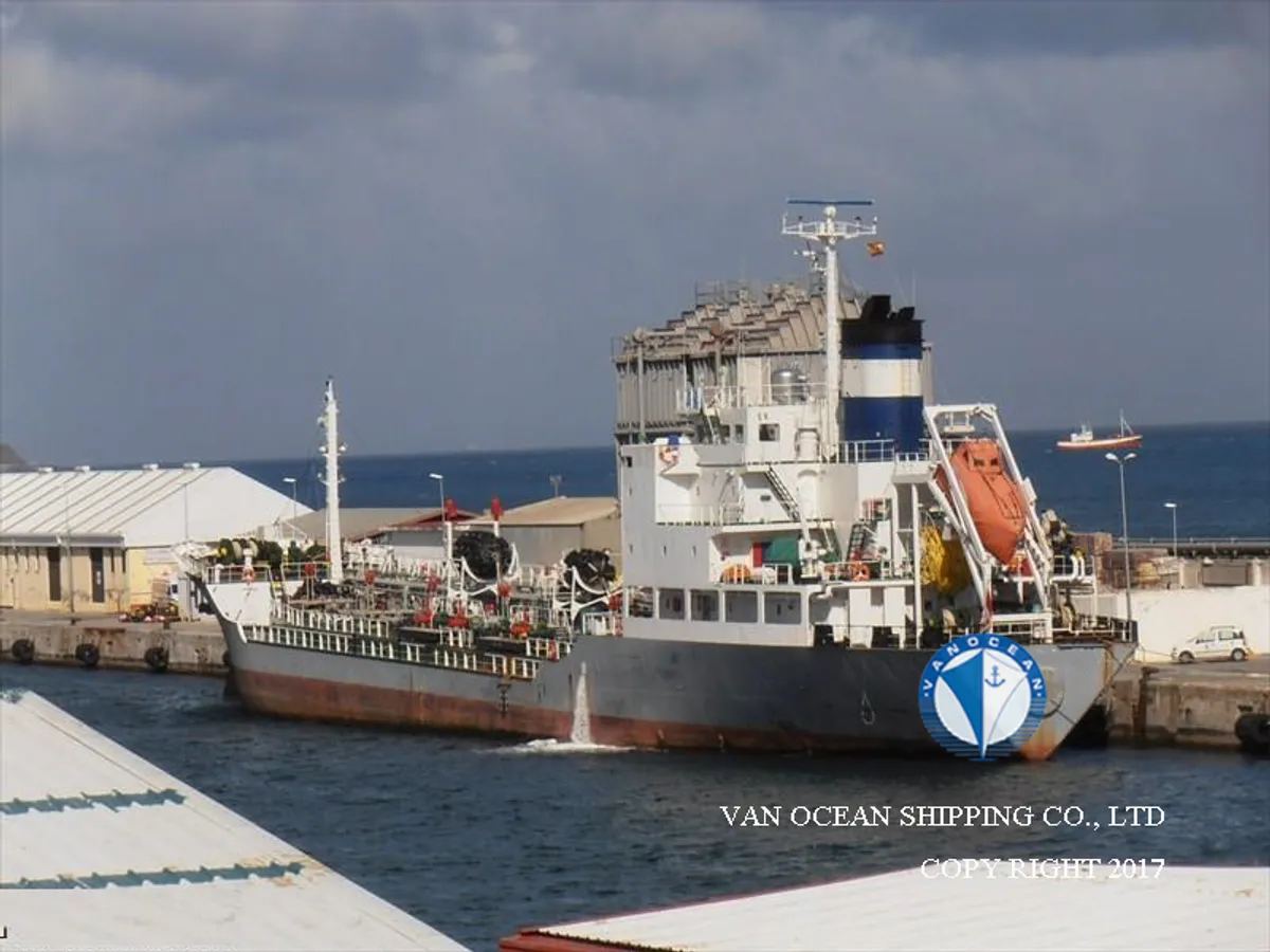 Petrol/Kimyasal tankeri satılık
