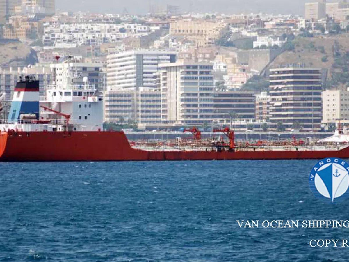Petrol/Kimyasal tankeri satılık