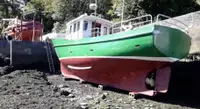 Küçük yük gemisi satılık