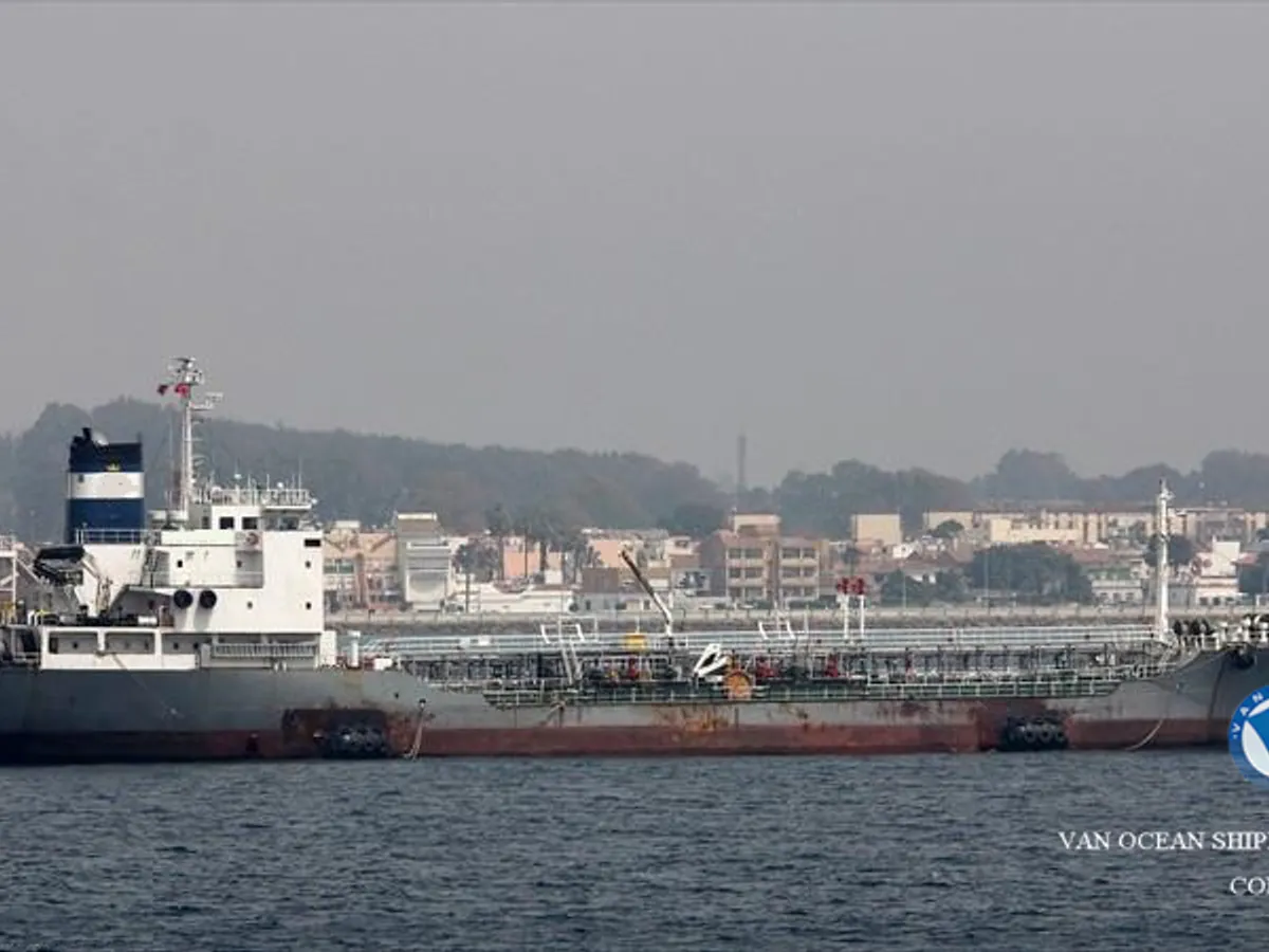 Petrol/Kimyasal tankeri satılık