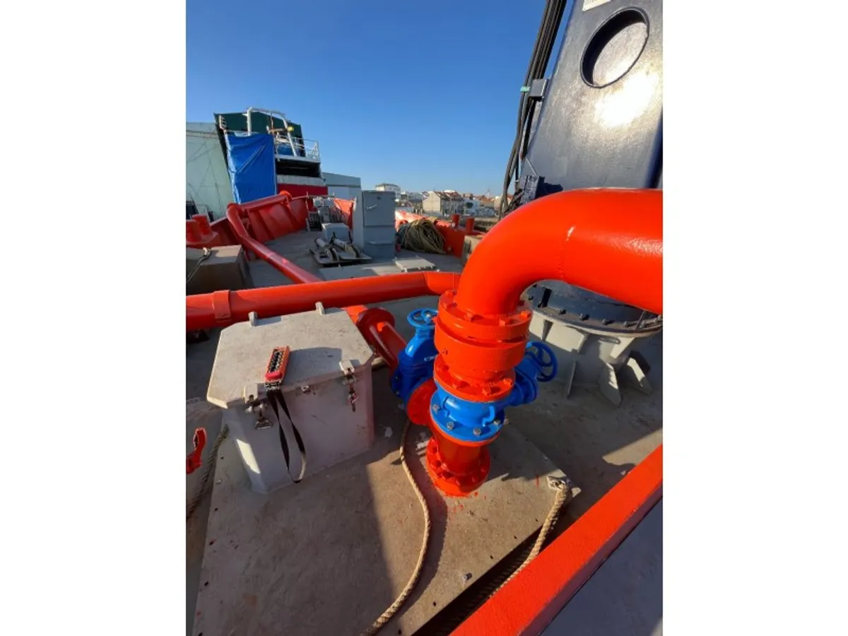 Dredger (Kazık çakma gemisi) satılık