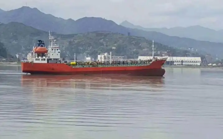 Petrol/Kimyasal tankeri satılık