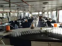 Yüzen otel satılık