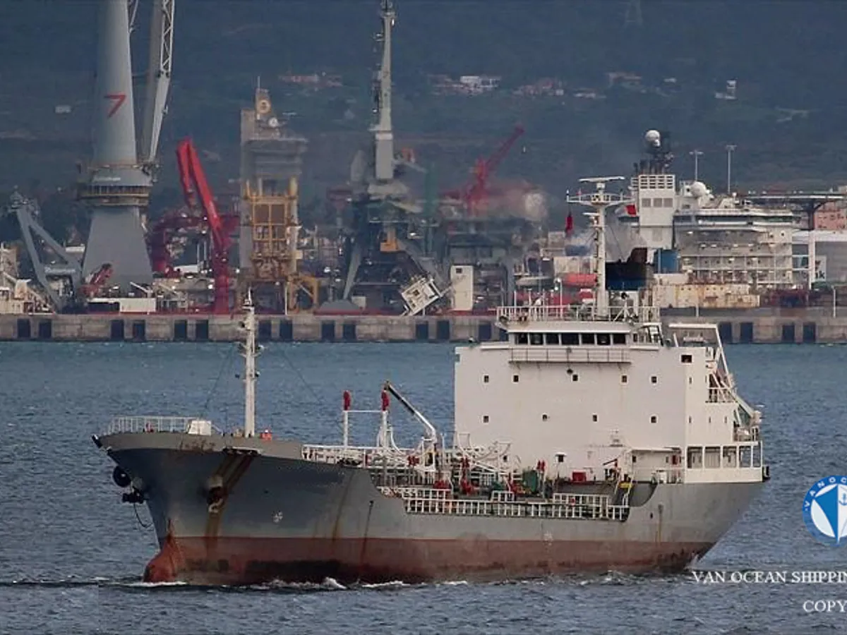 Petrol/Kimyasal tankeri satılık