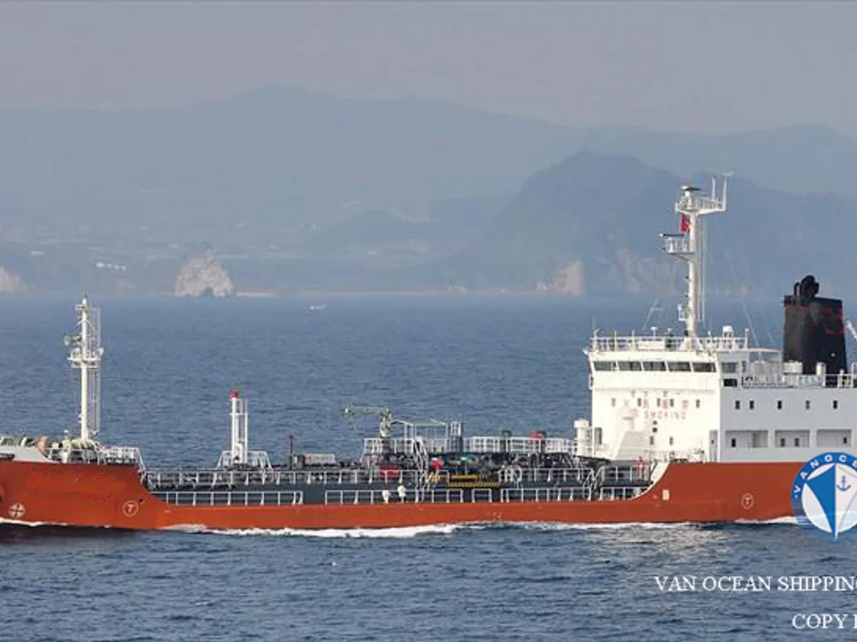 Petrol/Kimyasal tankeri satılık