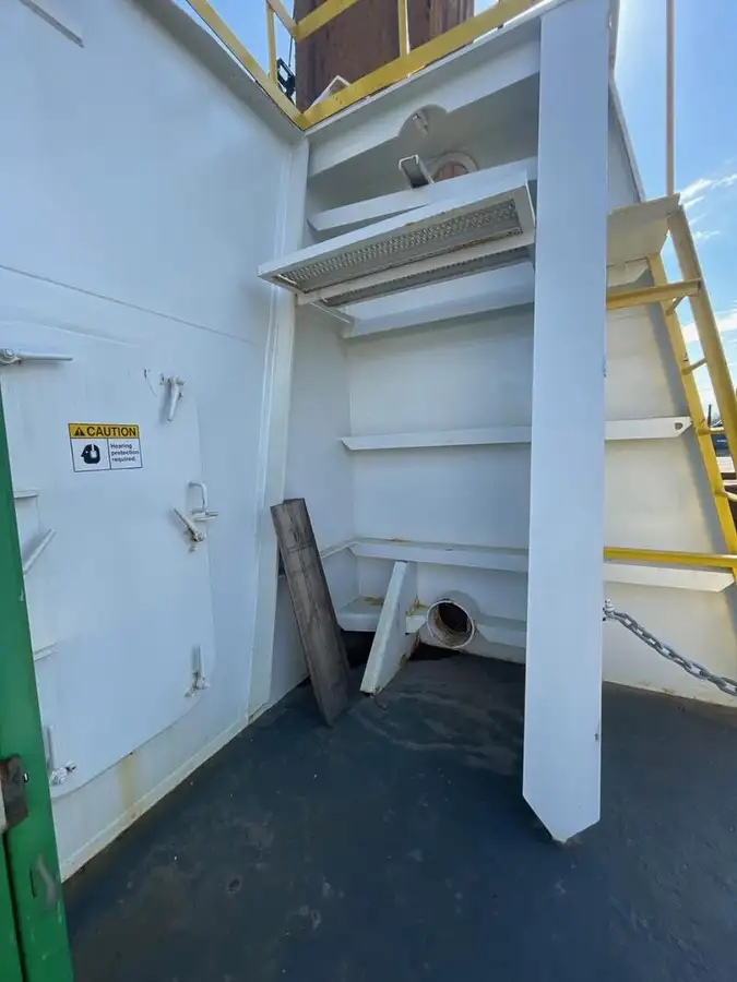 Dredger (Kazık çakma gemisi) satılık