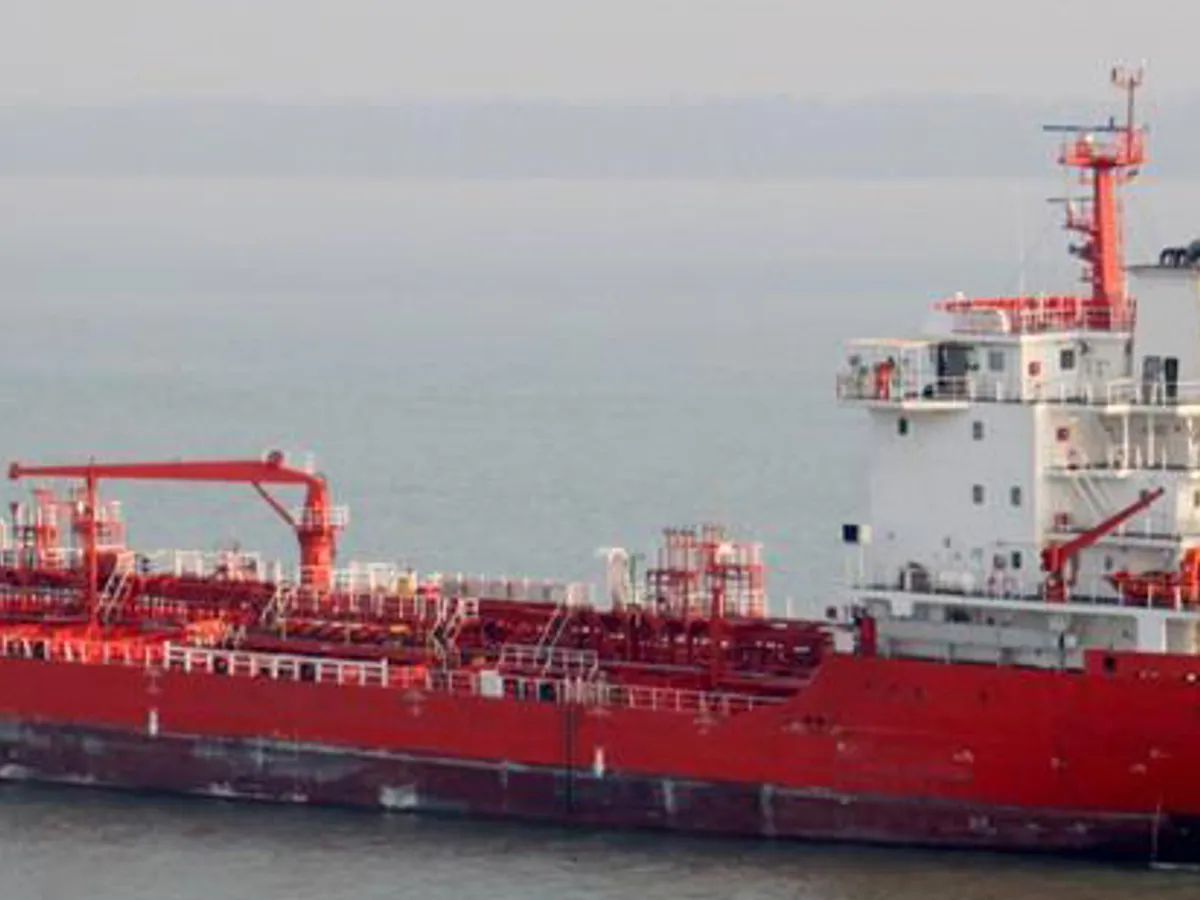 Petrol/Kimyasal tankeri satılık