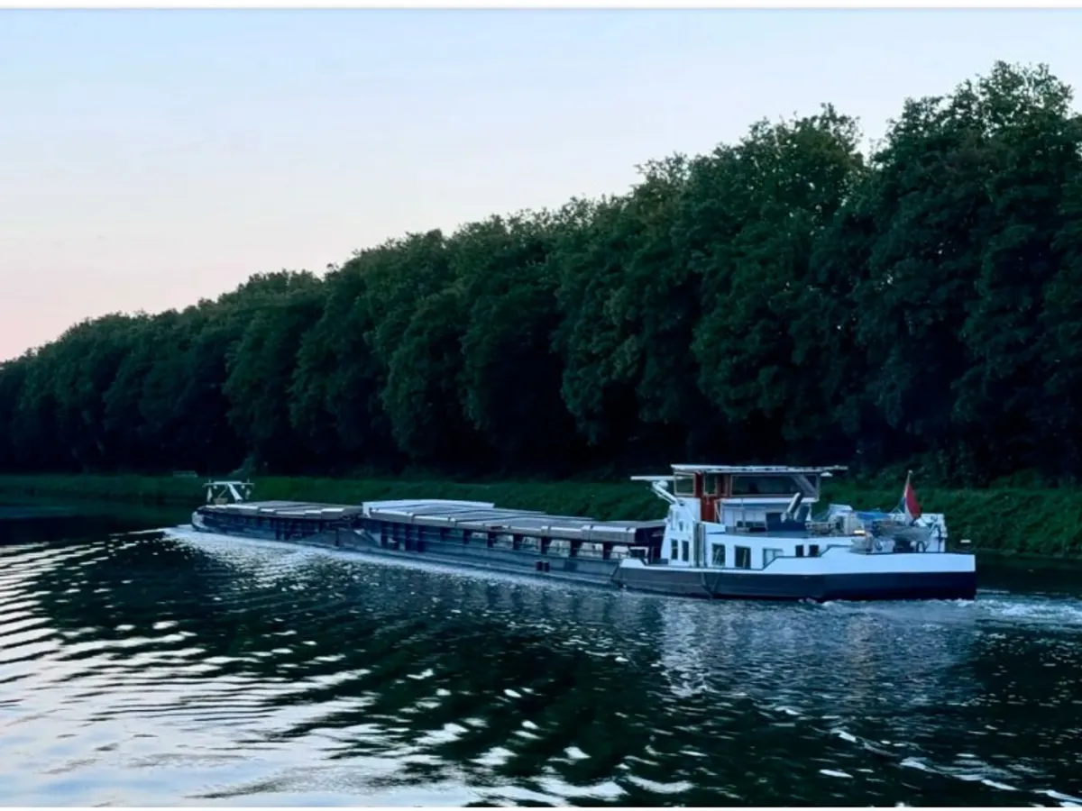 Gezi teknesi satılık