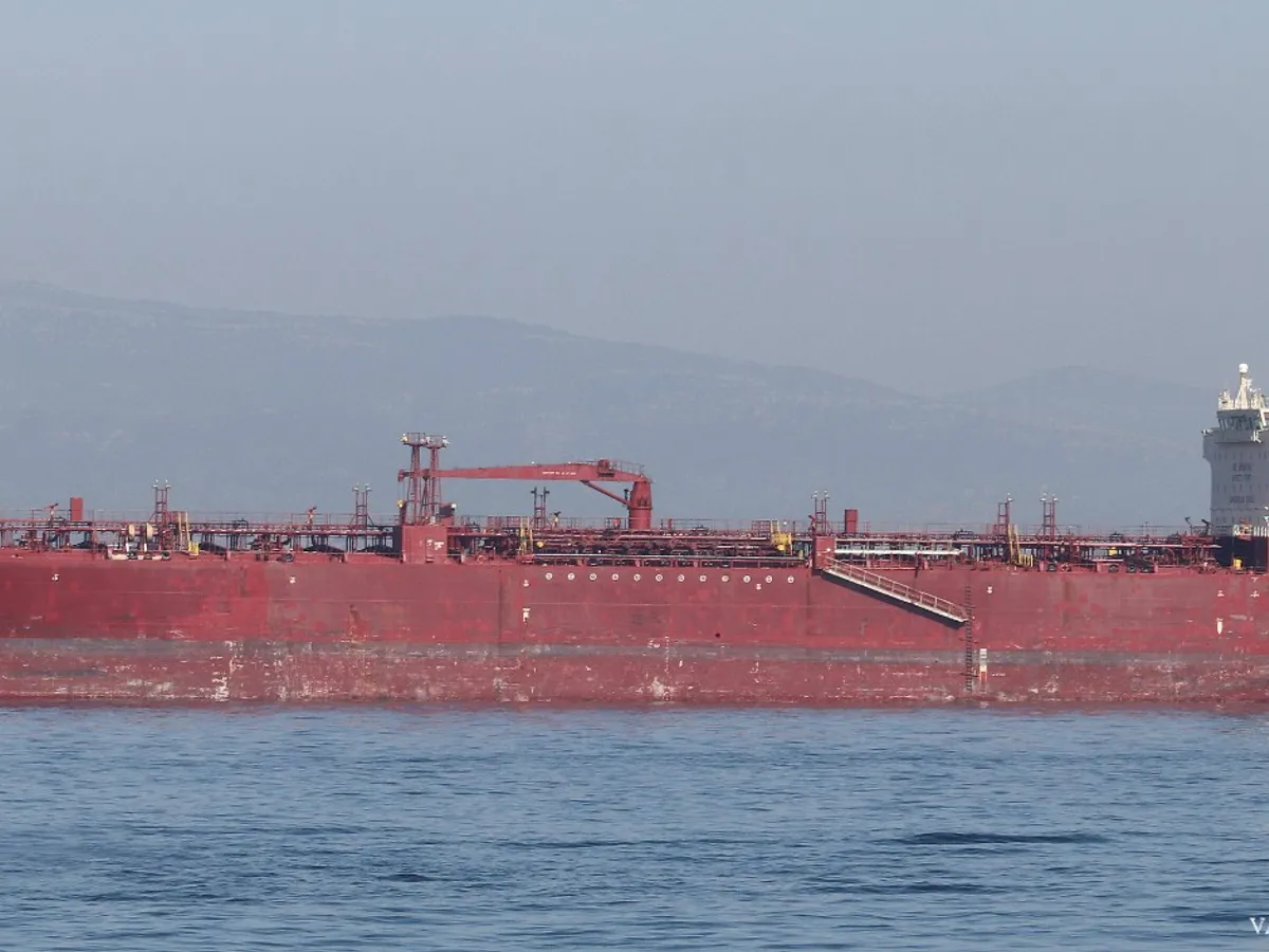 Petrol/Kimyasal tankeri satılık