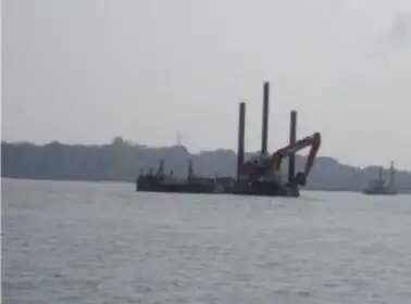 Dredger (Kazık çakma gemisi) satılık