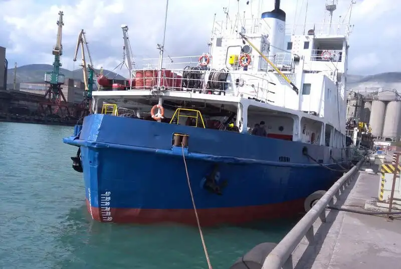 Dredger (Kazık çakma gemisi) satılık