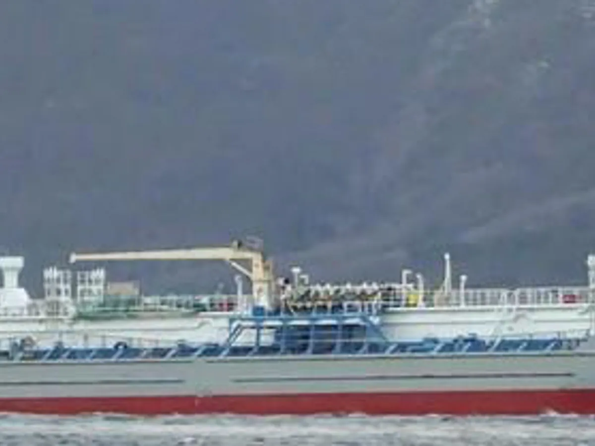Petrol/Kimyasal tankeri satılık