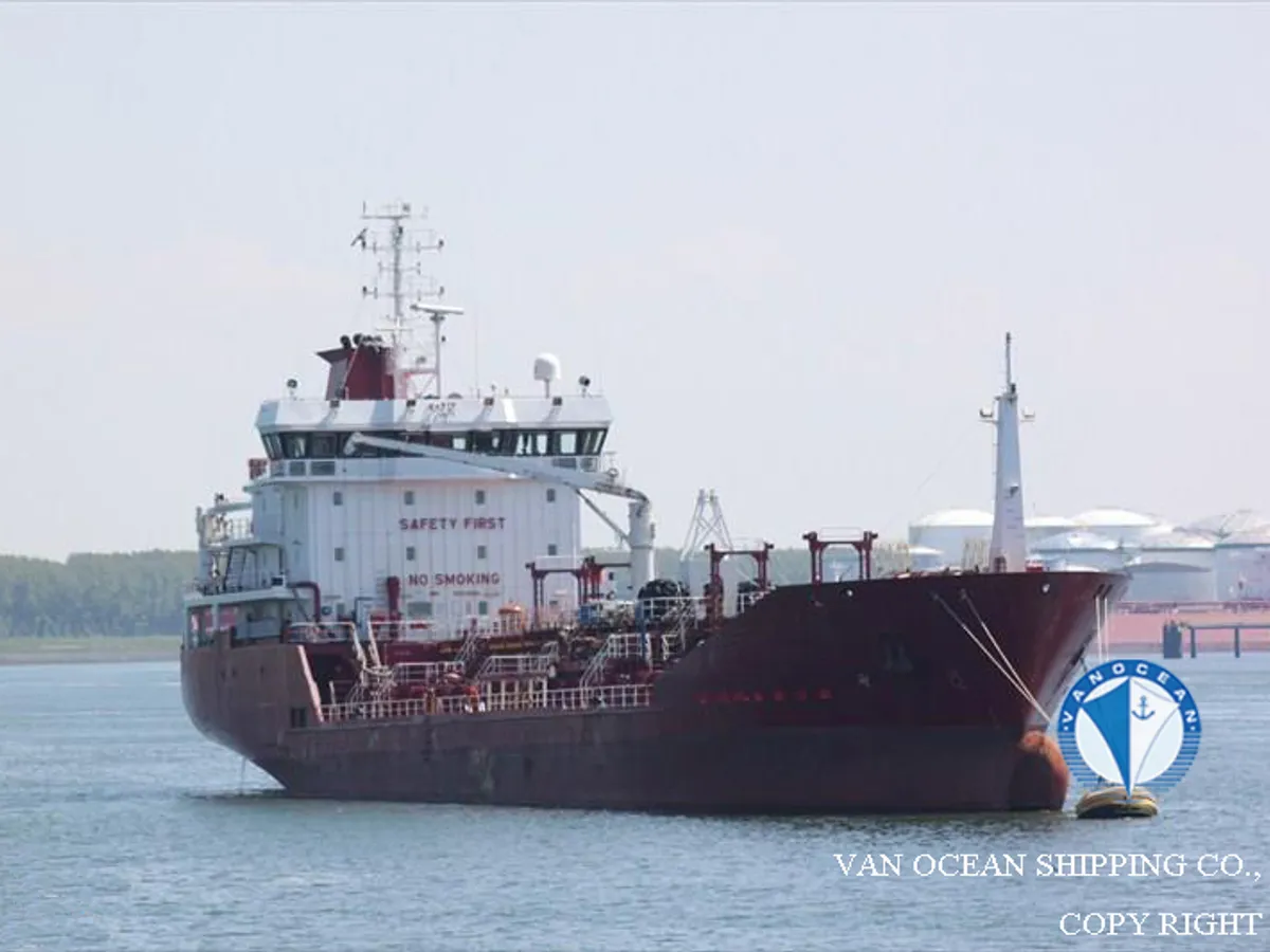 Petrol/Kimyasal tankeri satılık